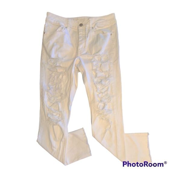 American Eagle Outfitters White denim jeans, distressed women size 8L - Picture 1 of 8